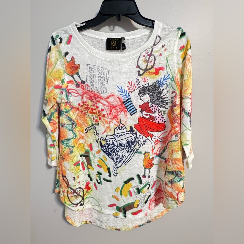 Vecceli Italy Knit Top with Italian designs size small
